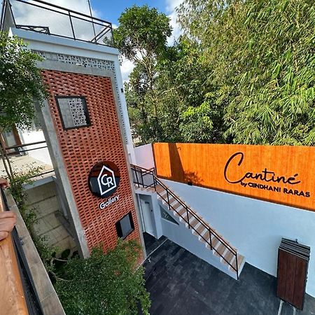 Cendhani Raras Gallery Kejayan Εξωτερικό φωτογραφία
