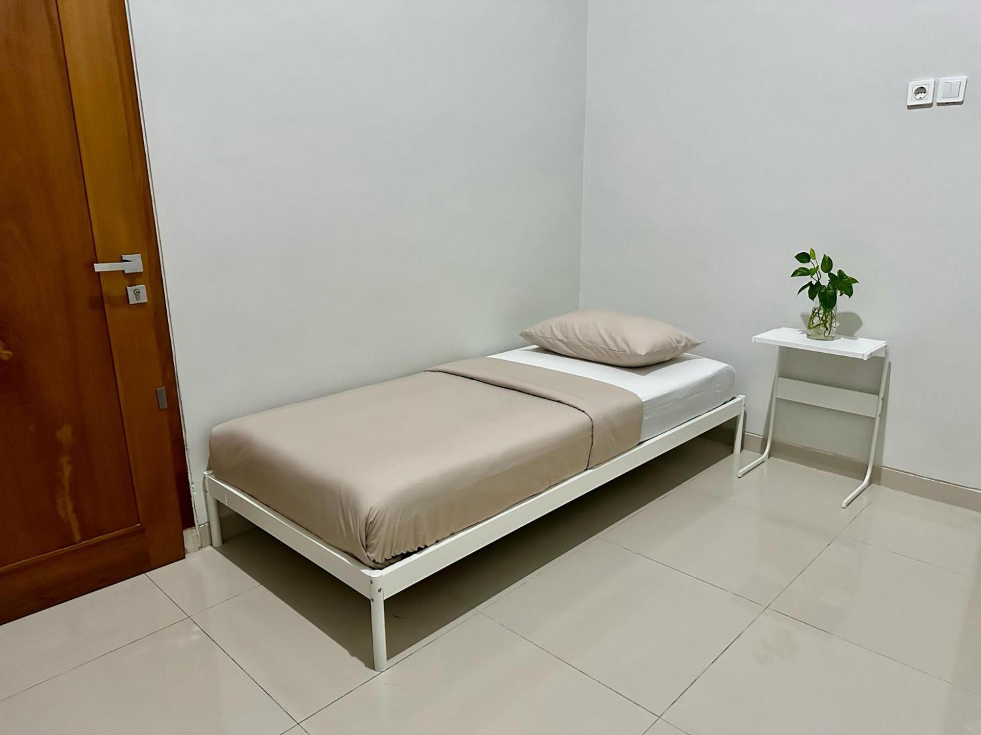 Cendhani Raras Gallery Kejayan Εξωτερικό φωτογραφία